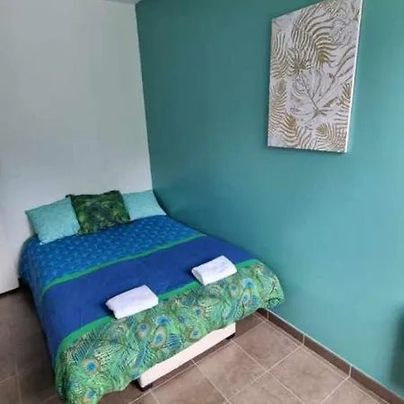 Castelema - Proche Du Sanctuaire Appartement