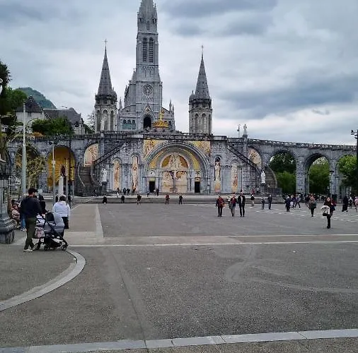 Castèléma - Proche Du Sanctuaire