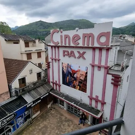 Castelema - Proche Du Sanctuaire דירה